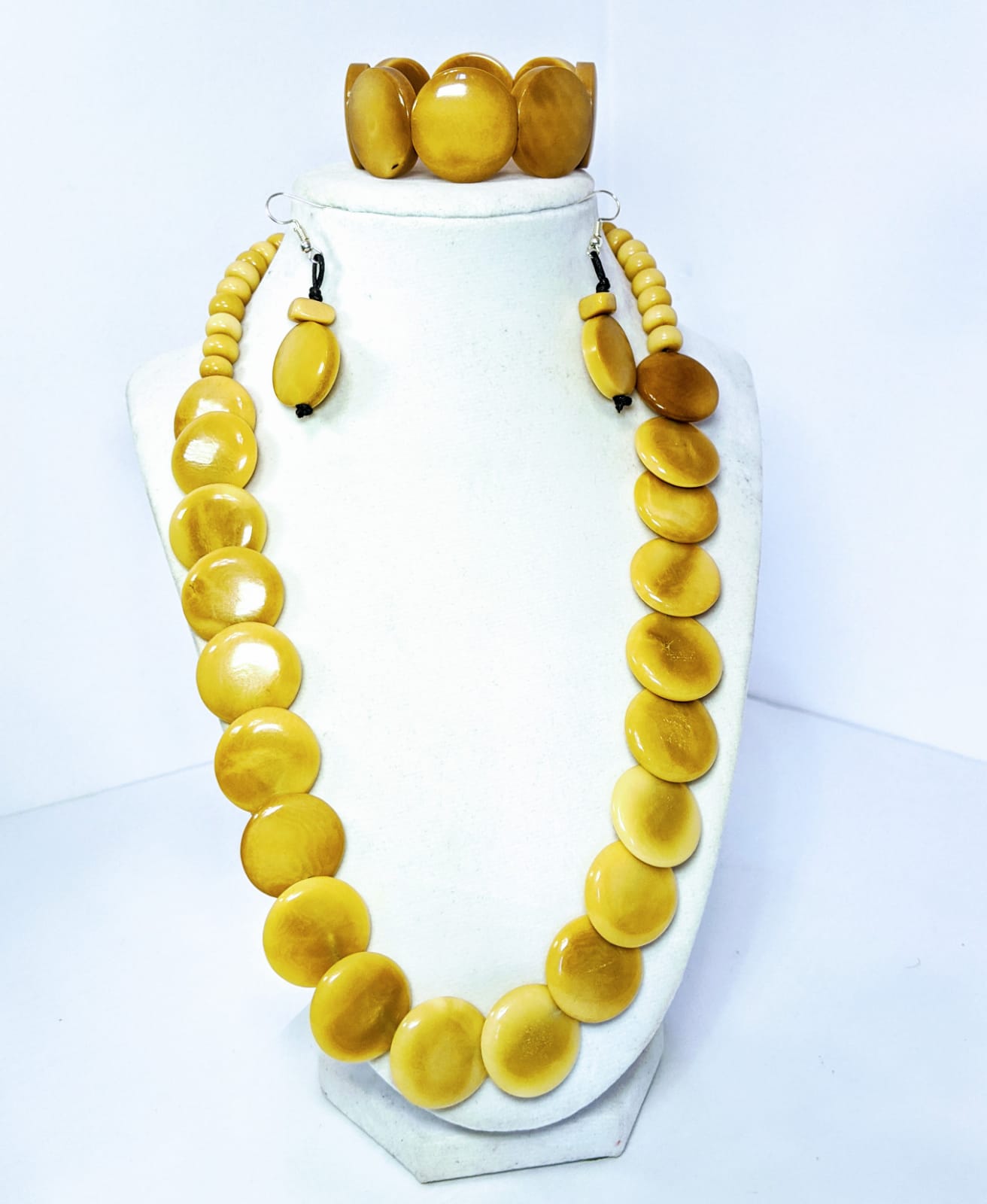 Butterscotch Mocoche Set